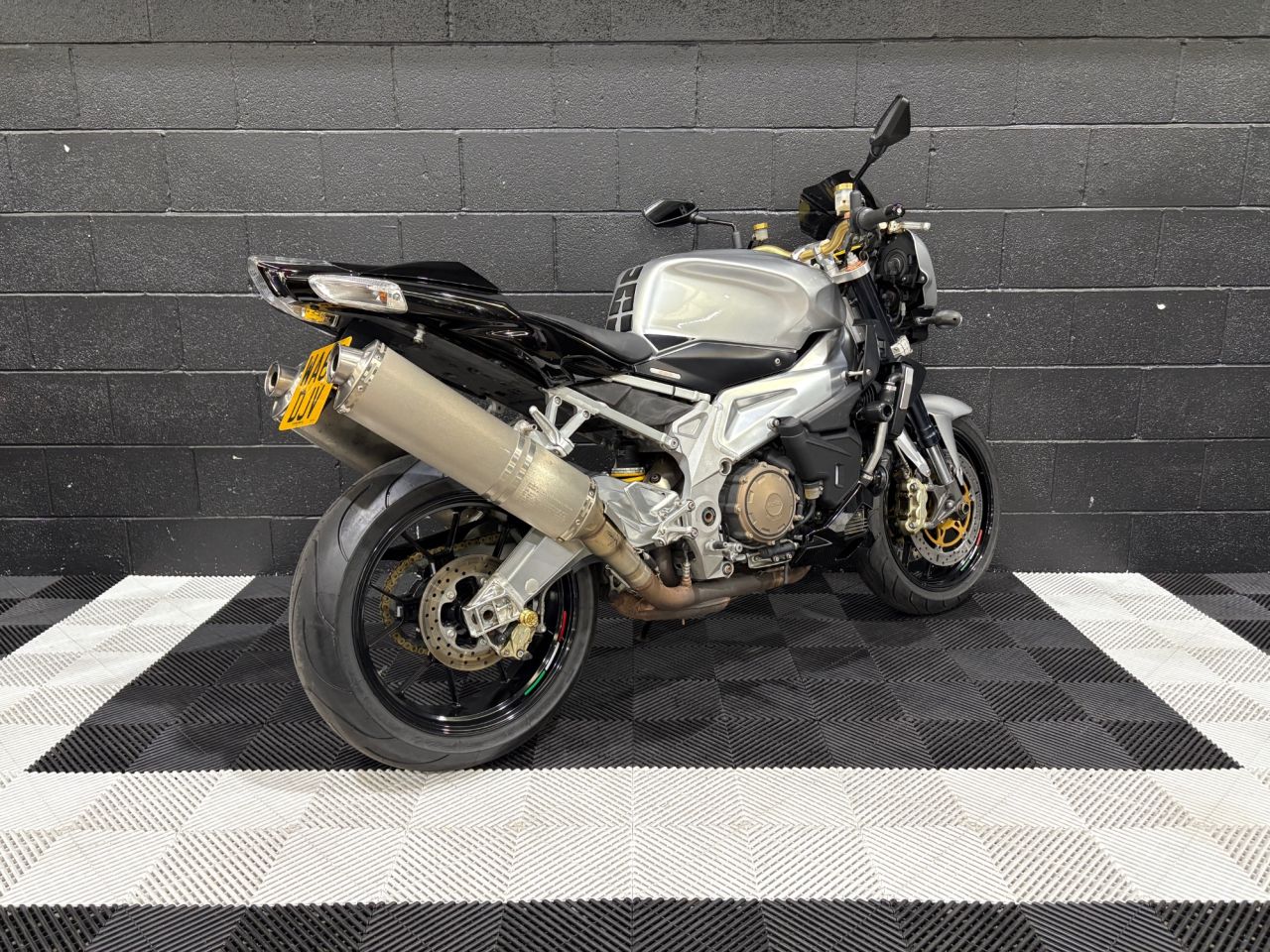 Used Aprilia Tuono 1000 for sale - 78435694: Photo 24