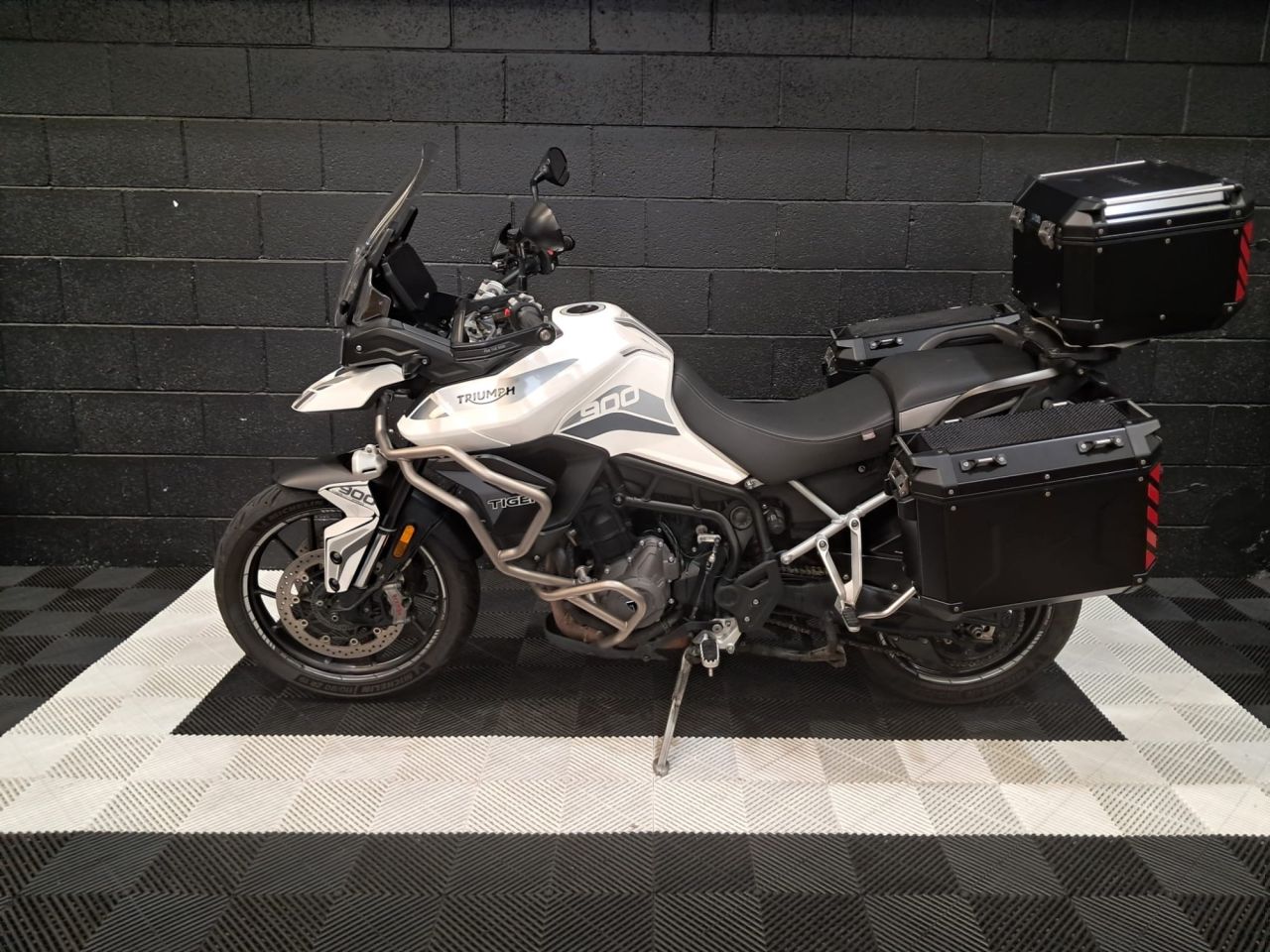 Used Triumph TIGER 900 for sale - 78435029: Photo 9