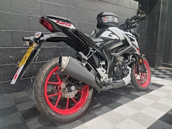 Used Suzuki GSX-S125 undefined for sale - bike-78434640: Photo