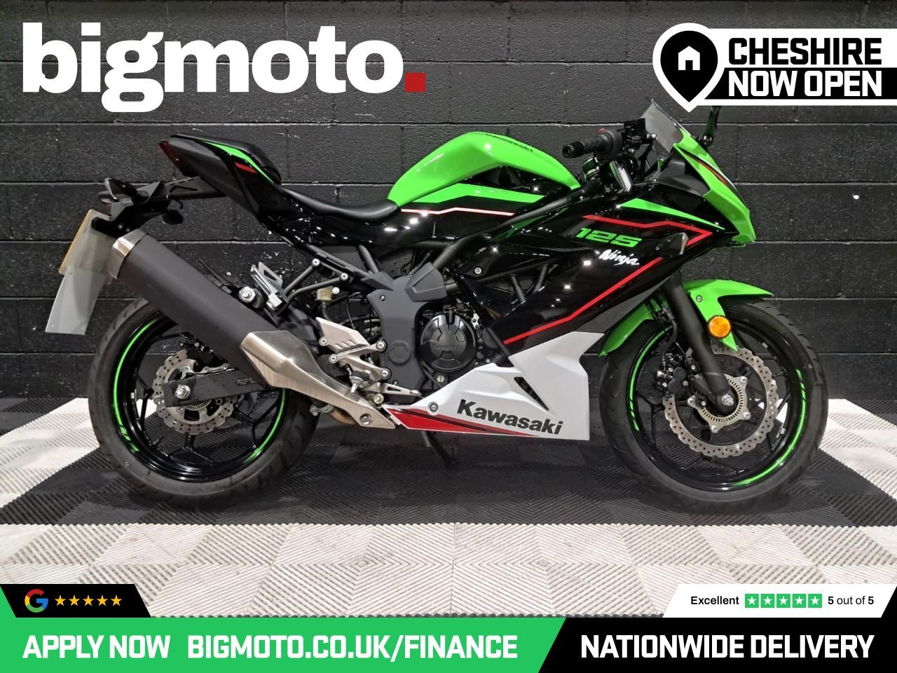 Used Kawasaki Ninja 125 for sale - 78435404: Photo 2