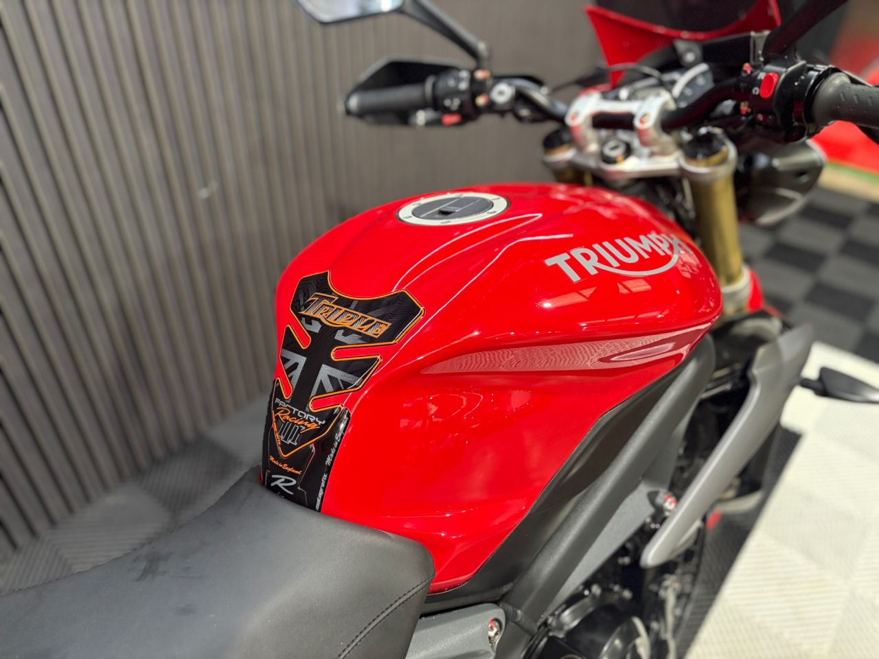 Used Triumph Street Triple 675 for sale - 78435666: Photo 20