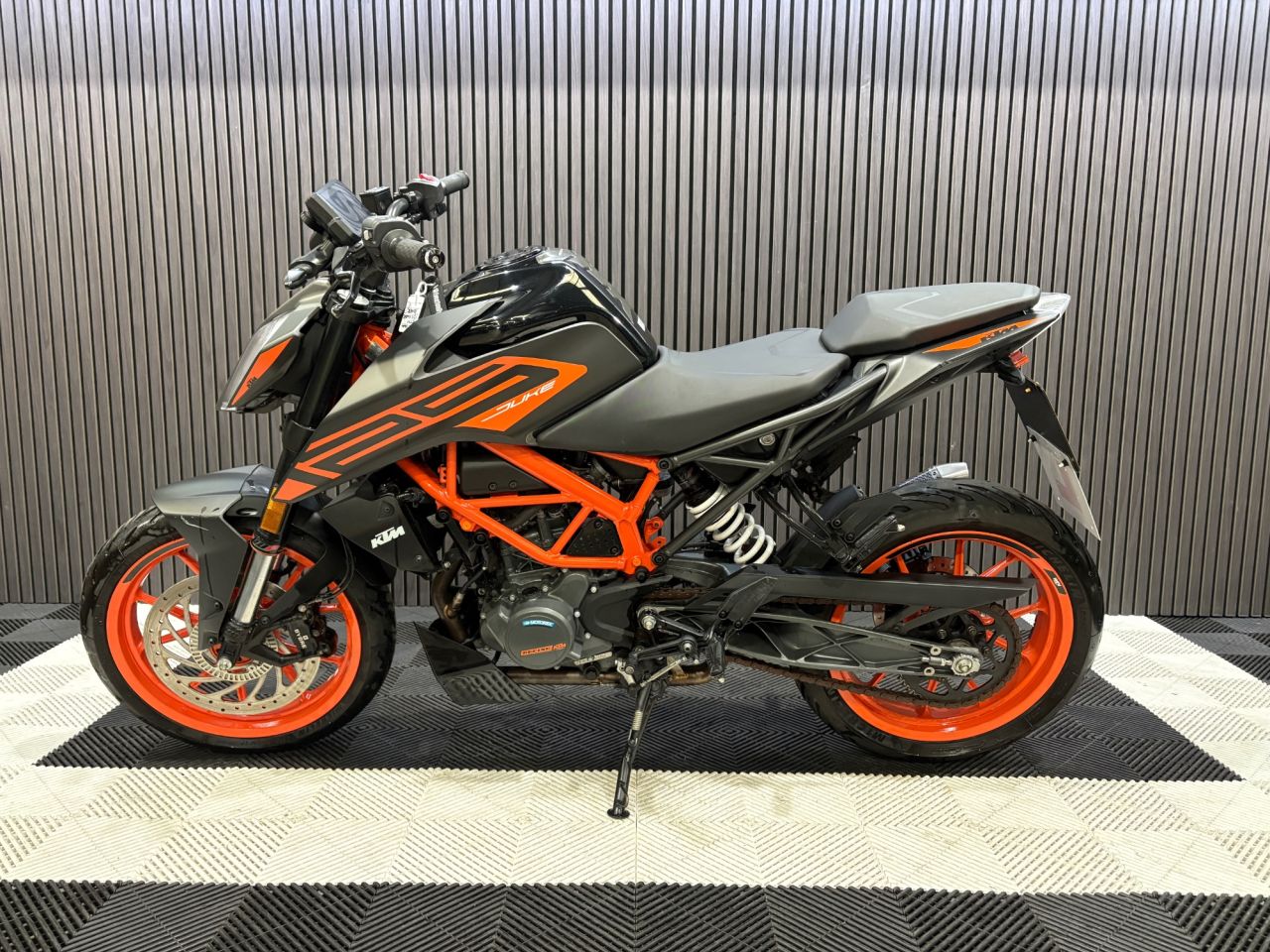 Used KTM 125 Duke for sale - 78435090: Photo 9