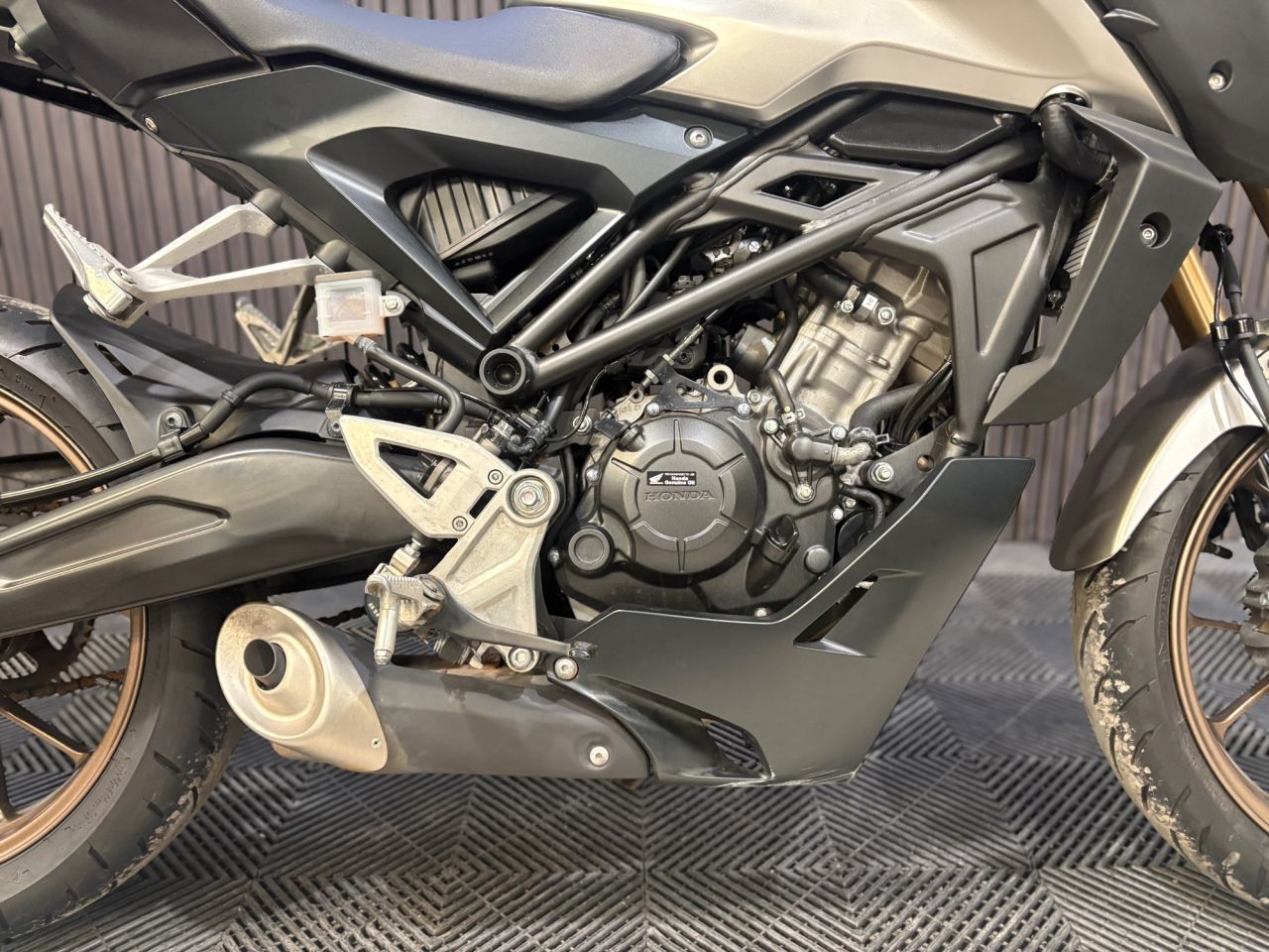 Used Honda CB125R for sale - 78435155: Photo 14