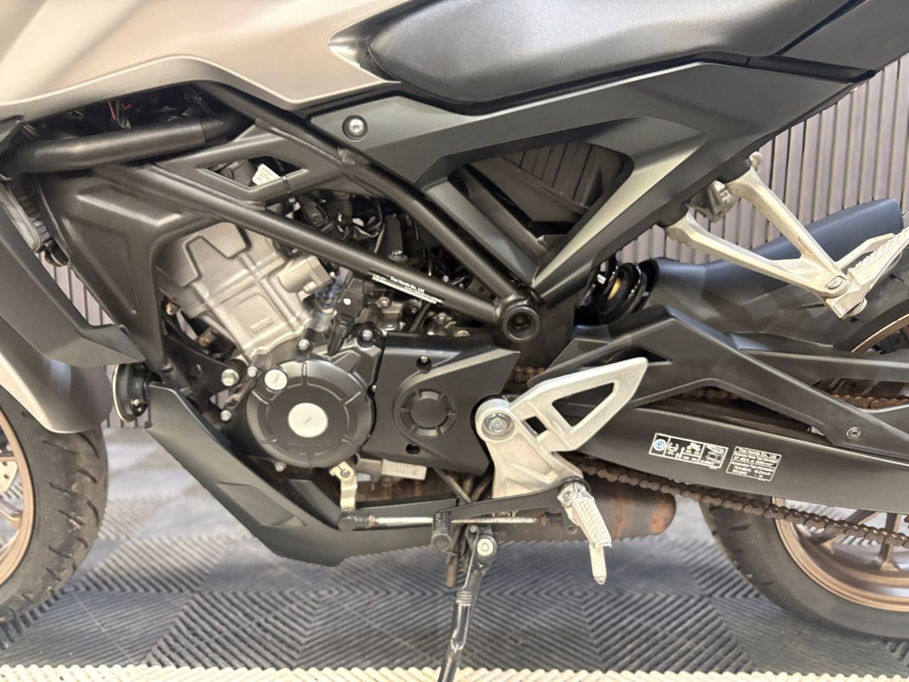 Used Honda CB125R for sale - 78435155: Photo 23