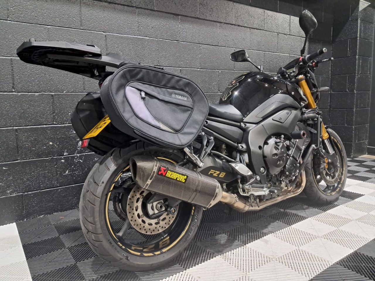 Used Yamaha FZ8 for sale - 78435325: Photo 4