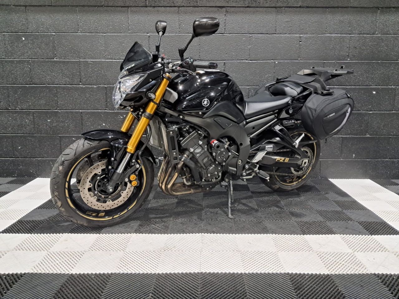 Used Yamaha FZ8 for sale - 78435325: Photo 7