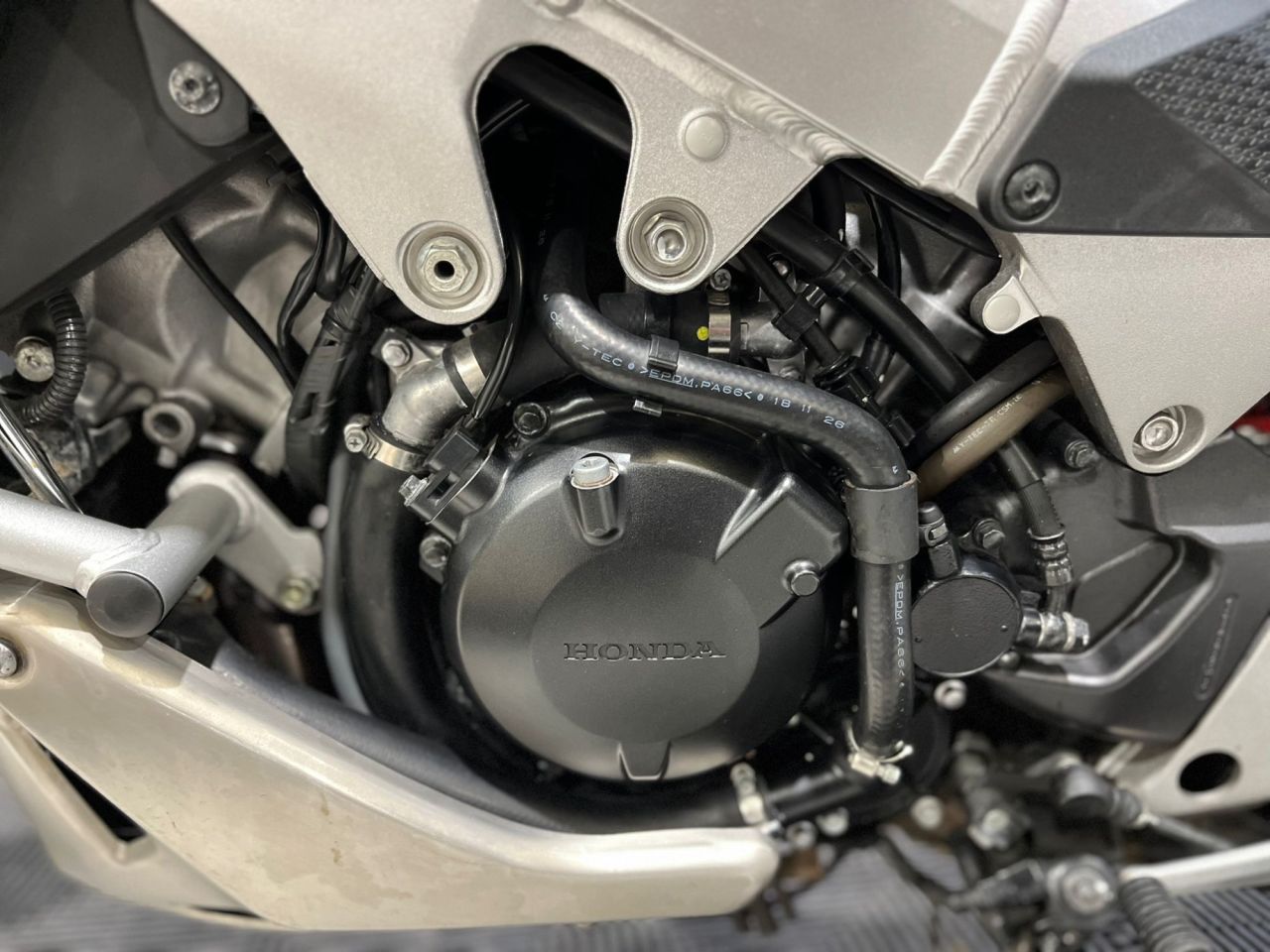 Used Honda VFR800X Crossrunner for sale - 78435289: Photo 25