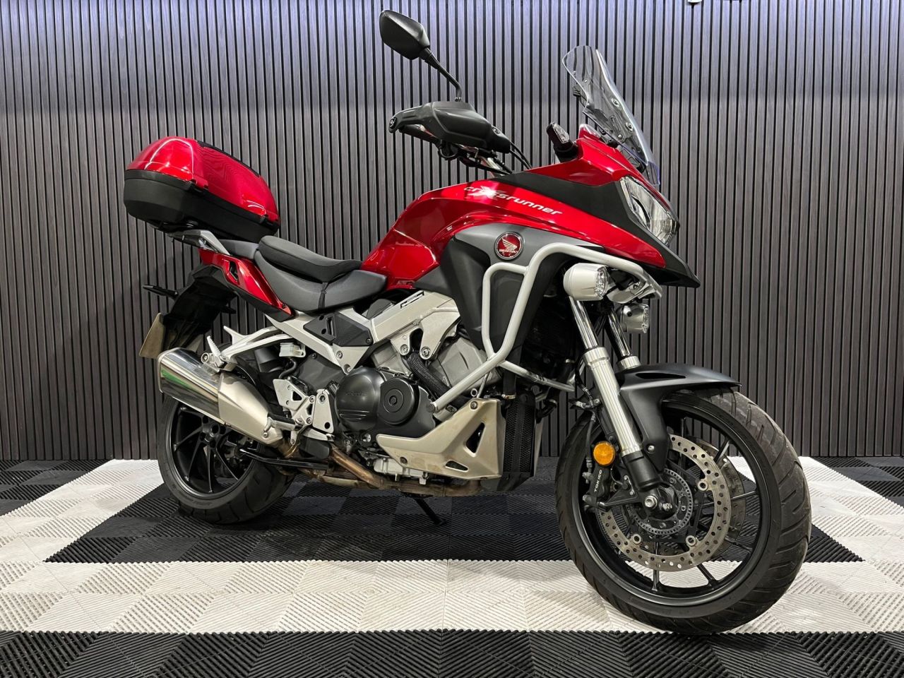 Used Honda VFR800X Crossrunner for sale - 78435289: Photo 6