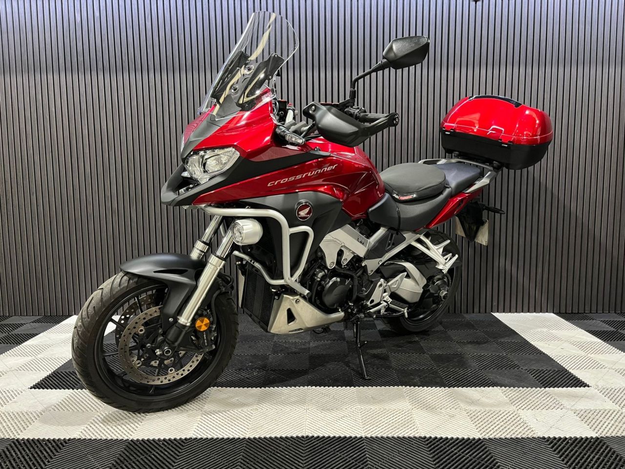 Used Honda VFR800X Crossrunner for sale - 78435289: Photo 7