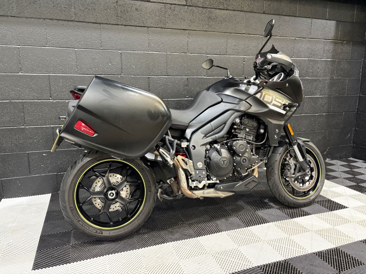 Used Triumph Tiger 1050 for sale - 78435054: Photo 4