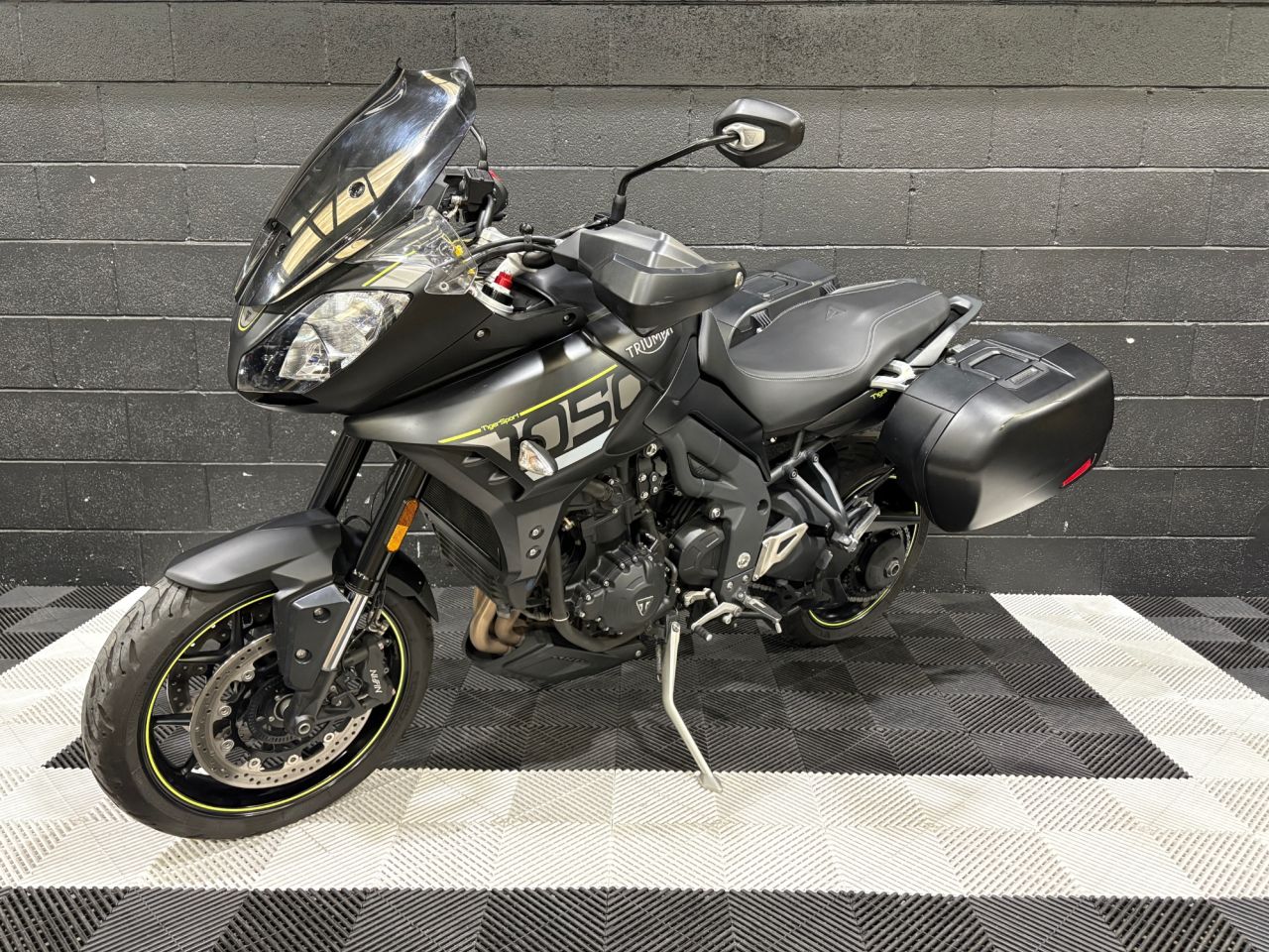 Used Triumph Tiger 1050 for sale - 78435054: Photo 6