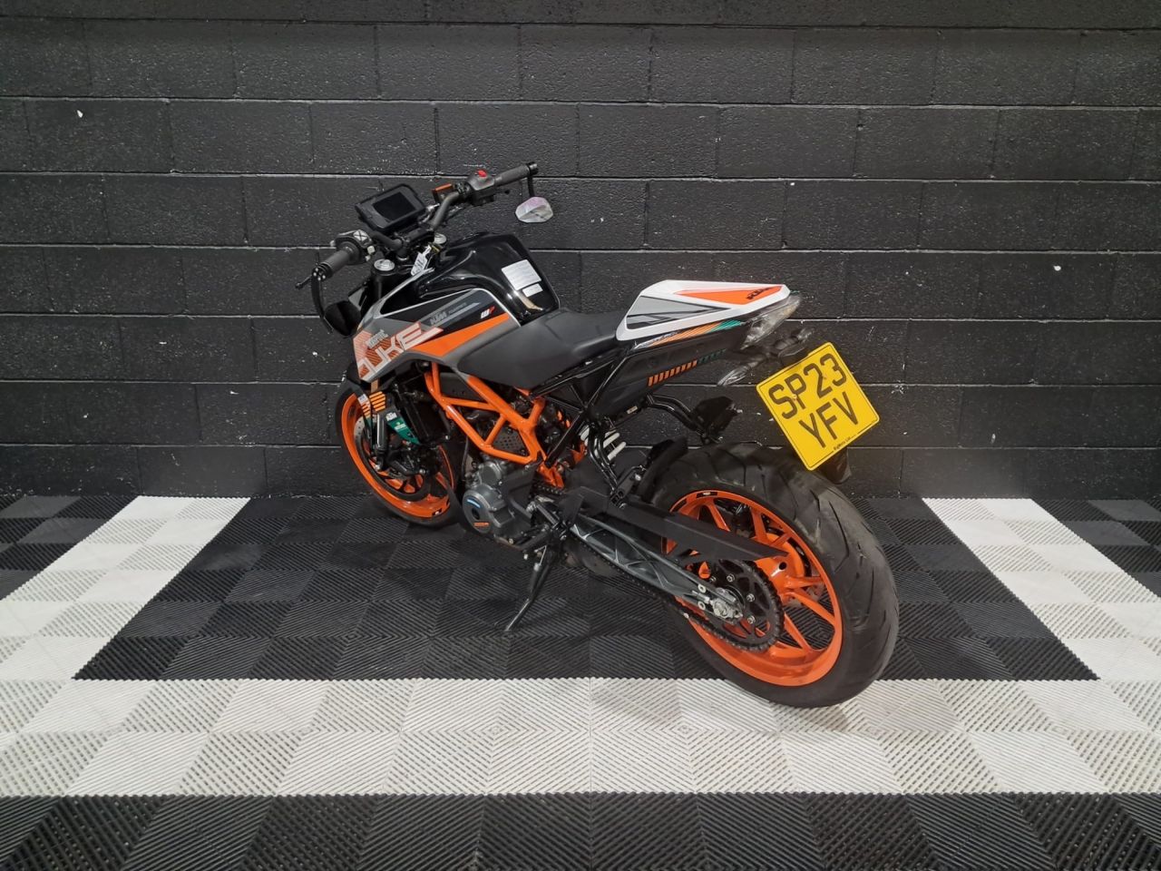 Used KTM 390 Duke for sale - 78434522: Photo 10