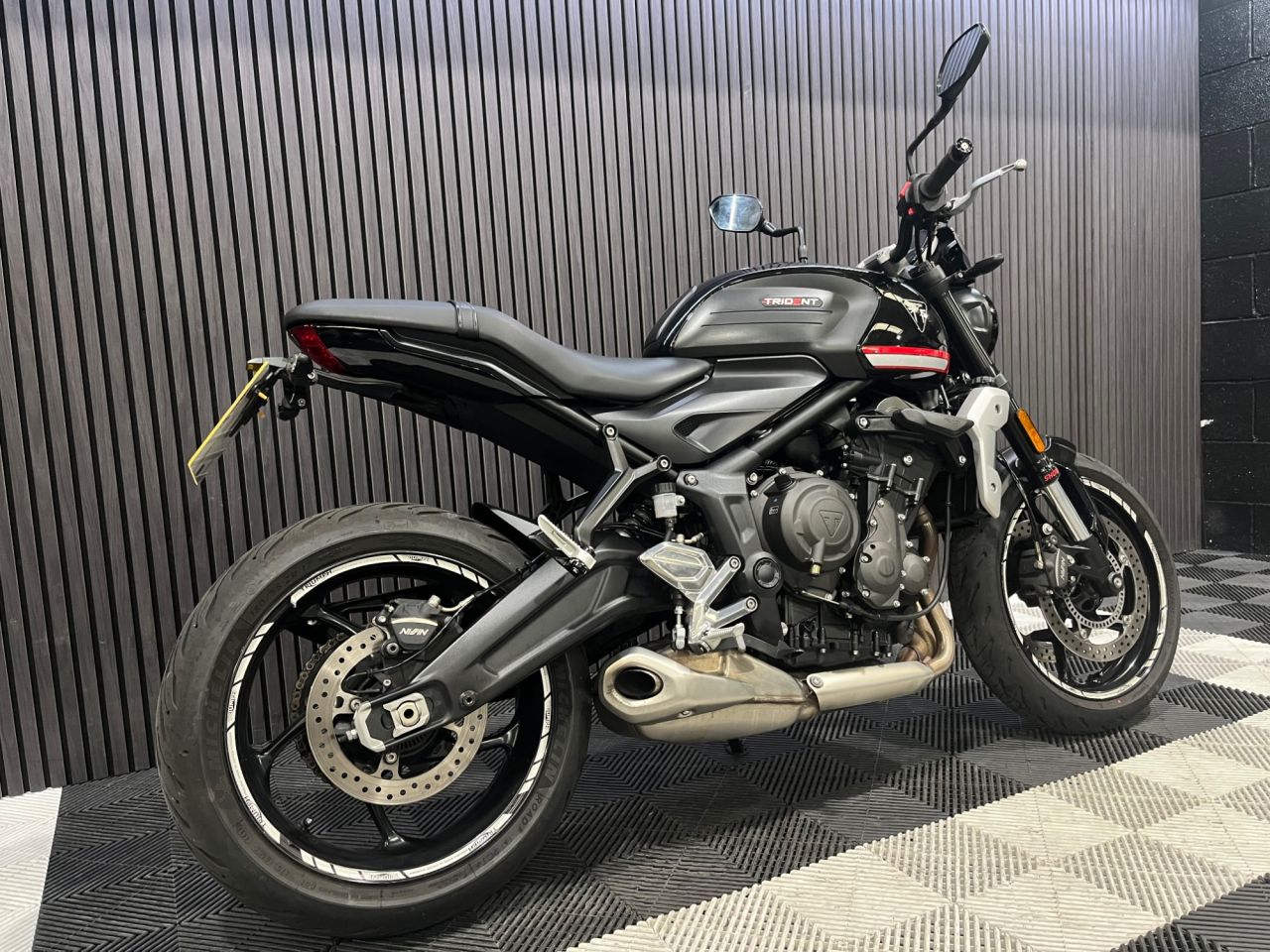 Used Triumph Trident for sale - 78640092: Photo 4