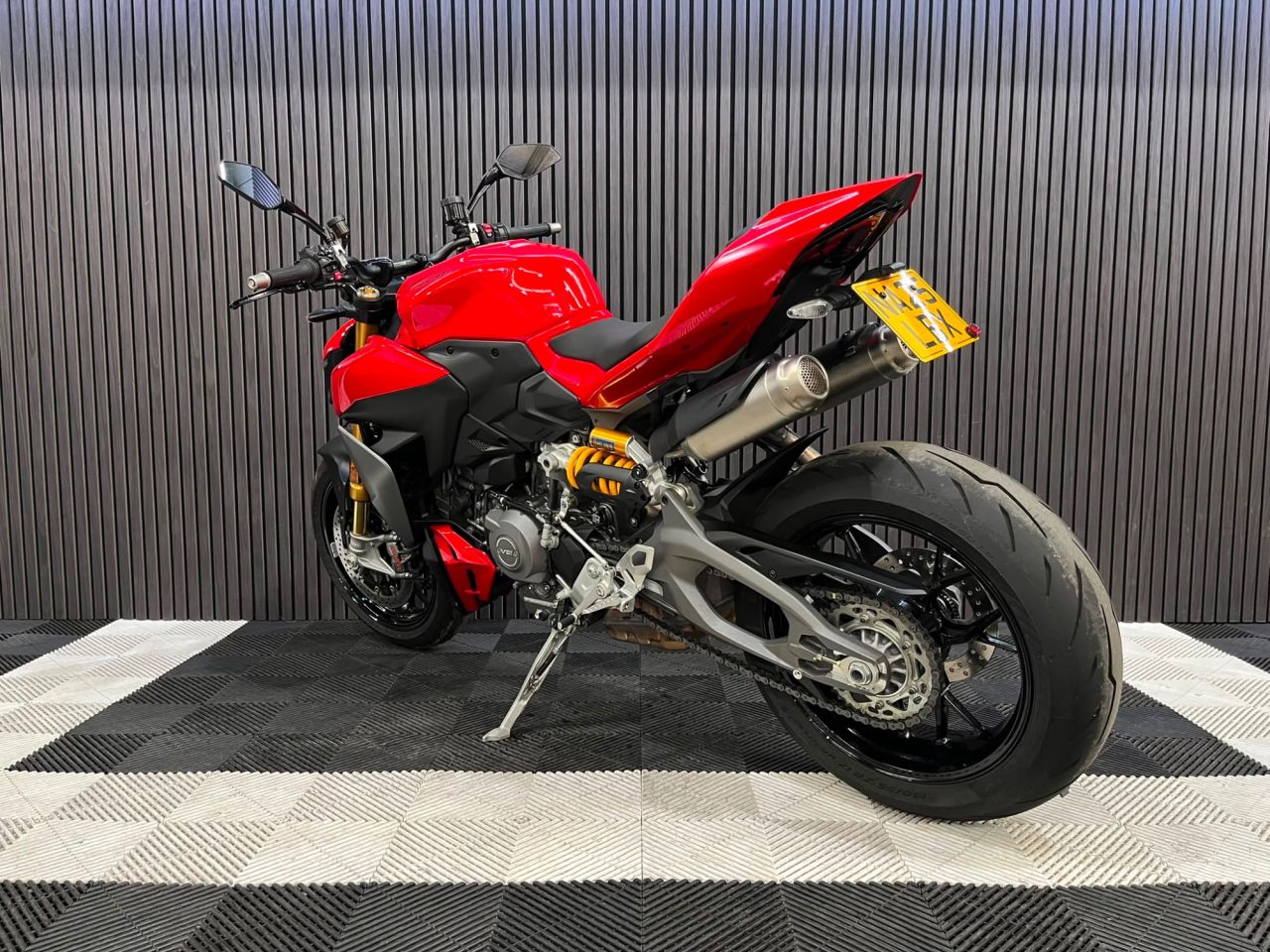 Used Ducati Streetfighter V2 for sale - 78894954: Photo 10
