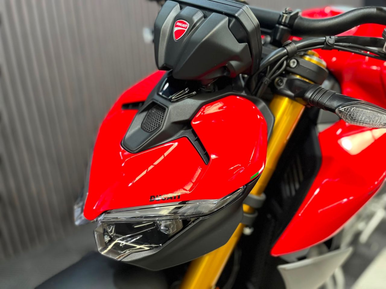 Used Ducati Streetfighter V2 for sale - 78894954: Photo 14