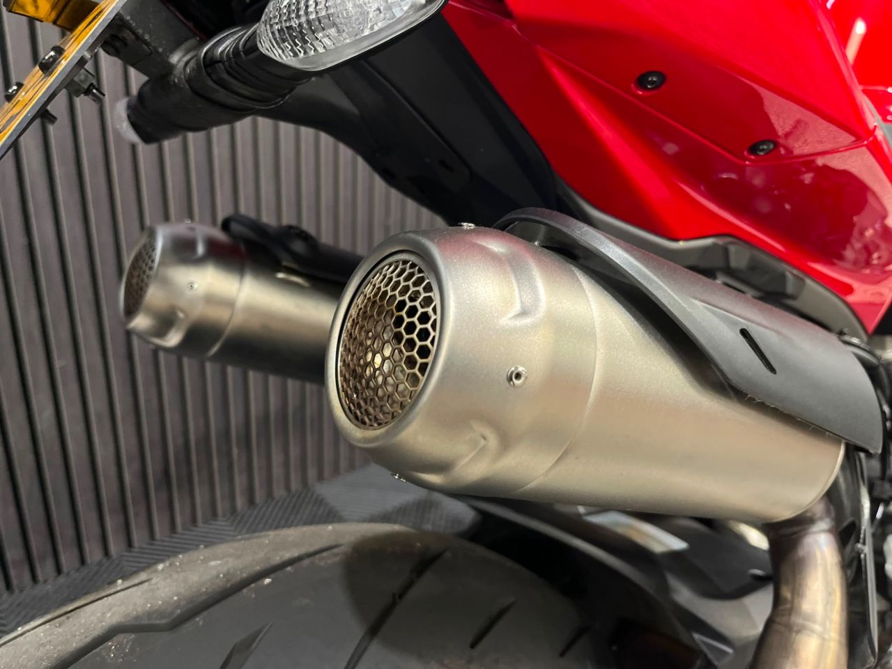 Used Ducati Streetfighter V2 for sale - 78894954: Photo 22