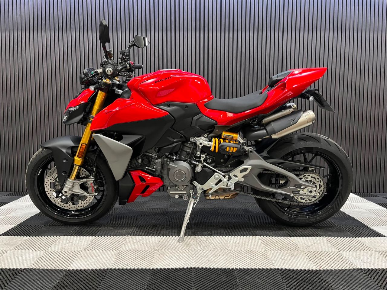 Used Ducati Streetfighter V2 for sale - 78894954: Photo 8
