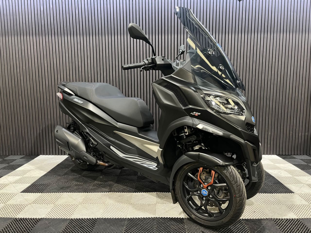 Used Piaggio MP3 530 for sale - 78640075: Photo 6
