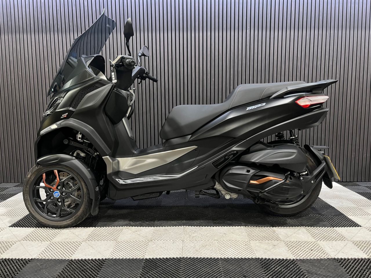 Used Piaggio MP3 530 for sale - 78640075: Photo 9