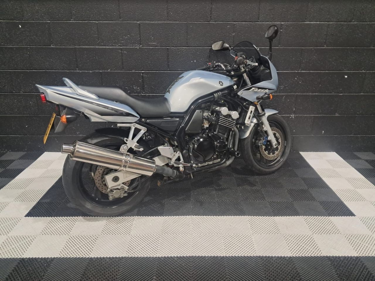 Used Yamaha FZS600 for sale - 78435616: Photo 14