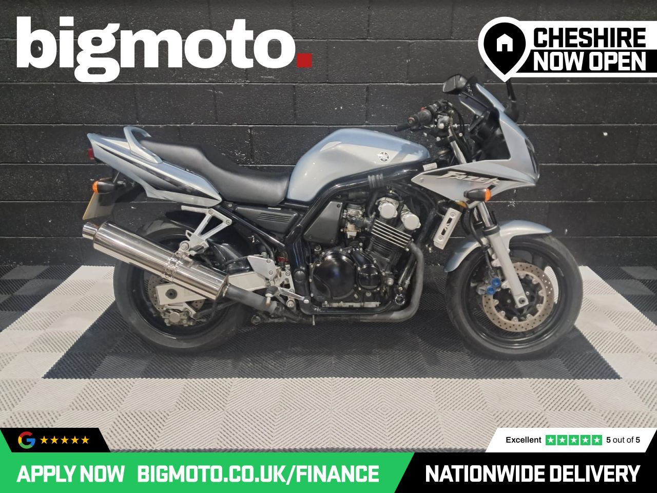 Used Yamaha FZS600 for sale - 78435616: Photo 2