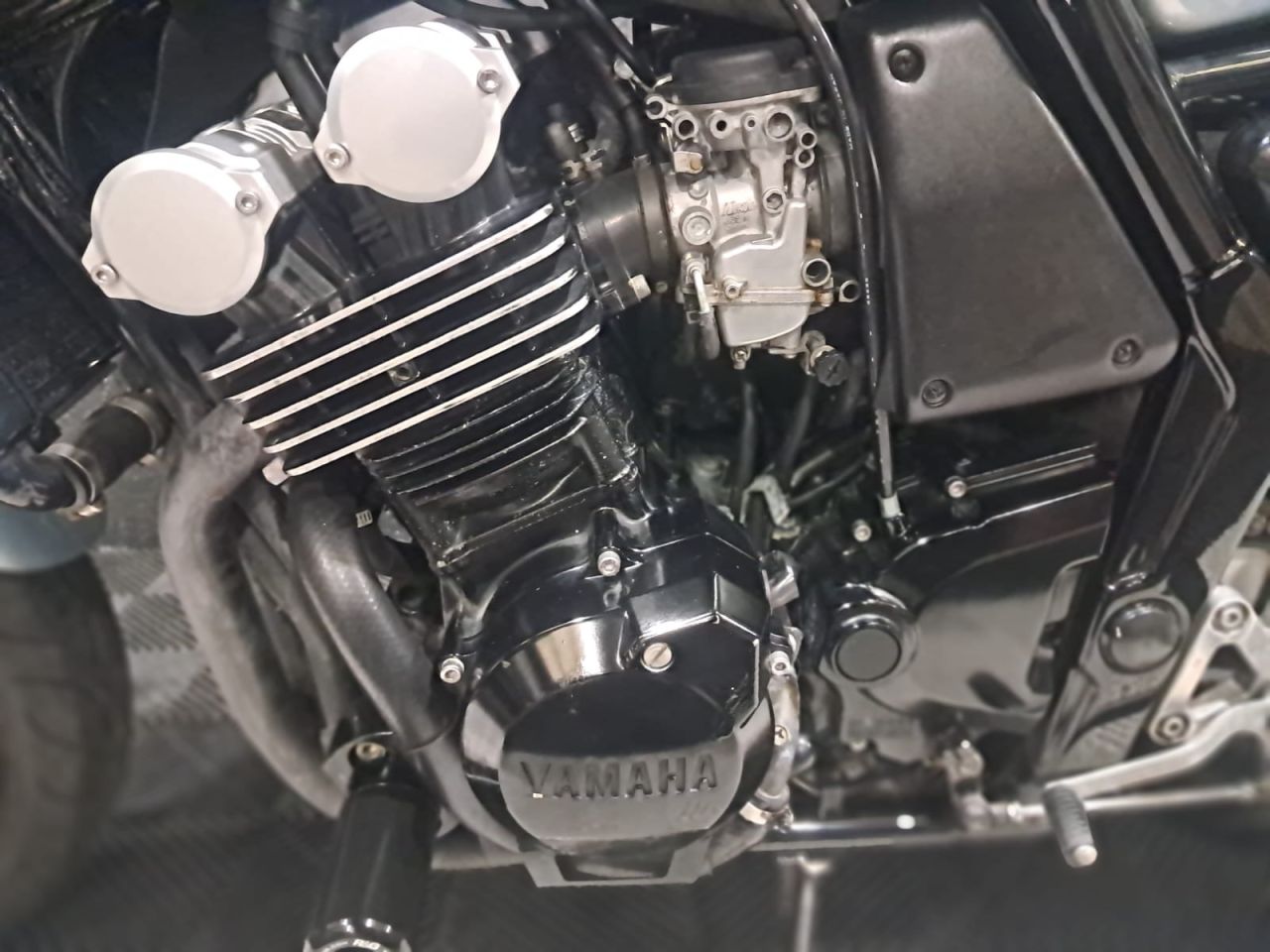 Used Yamaha FZS600 for sale - 78435616: Photo 23