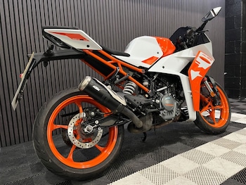 Used KTM RC 125 undefined for sale - bike-78552400: Photo