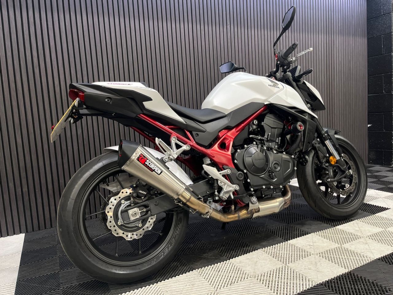 Used Honda CB750 Hornet for sale - 78657303: Photo 4