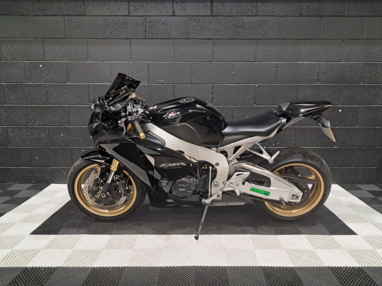 Used Honda CBR1000RR Fireblade for sale - 78435398: Photo 9