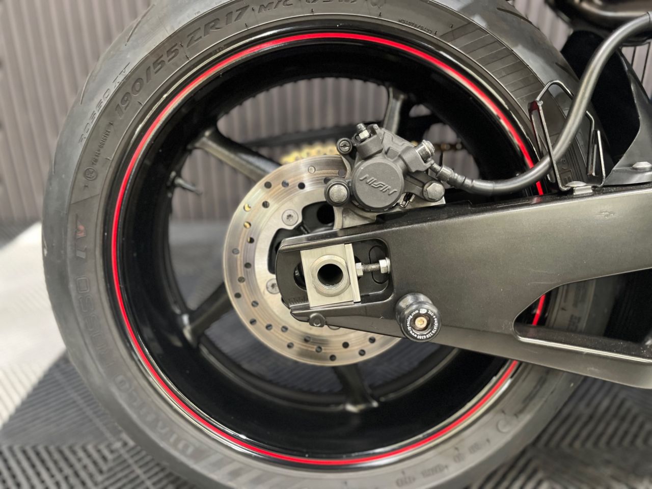 Used Yamaha R1 for sale - 78722728: Photo 12