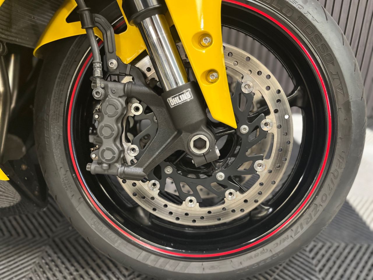 Used Yamaha R1 for sale - 78722728: Photo 14