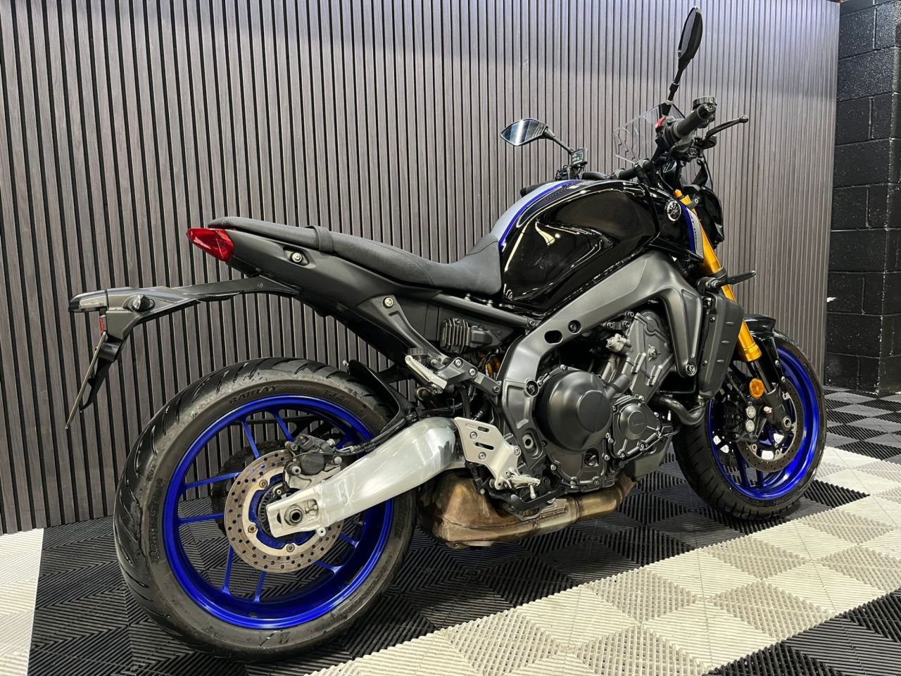 Used Yamaha MT-09 for sale - 78435137: Photo 4