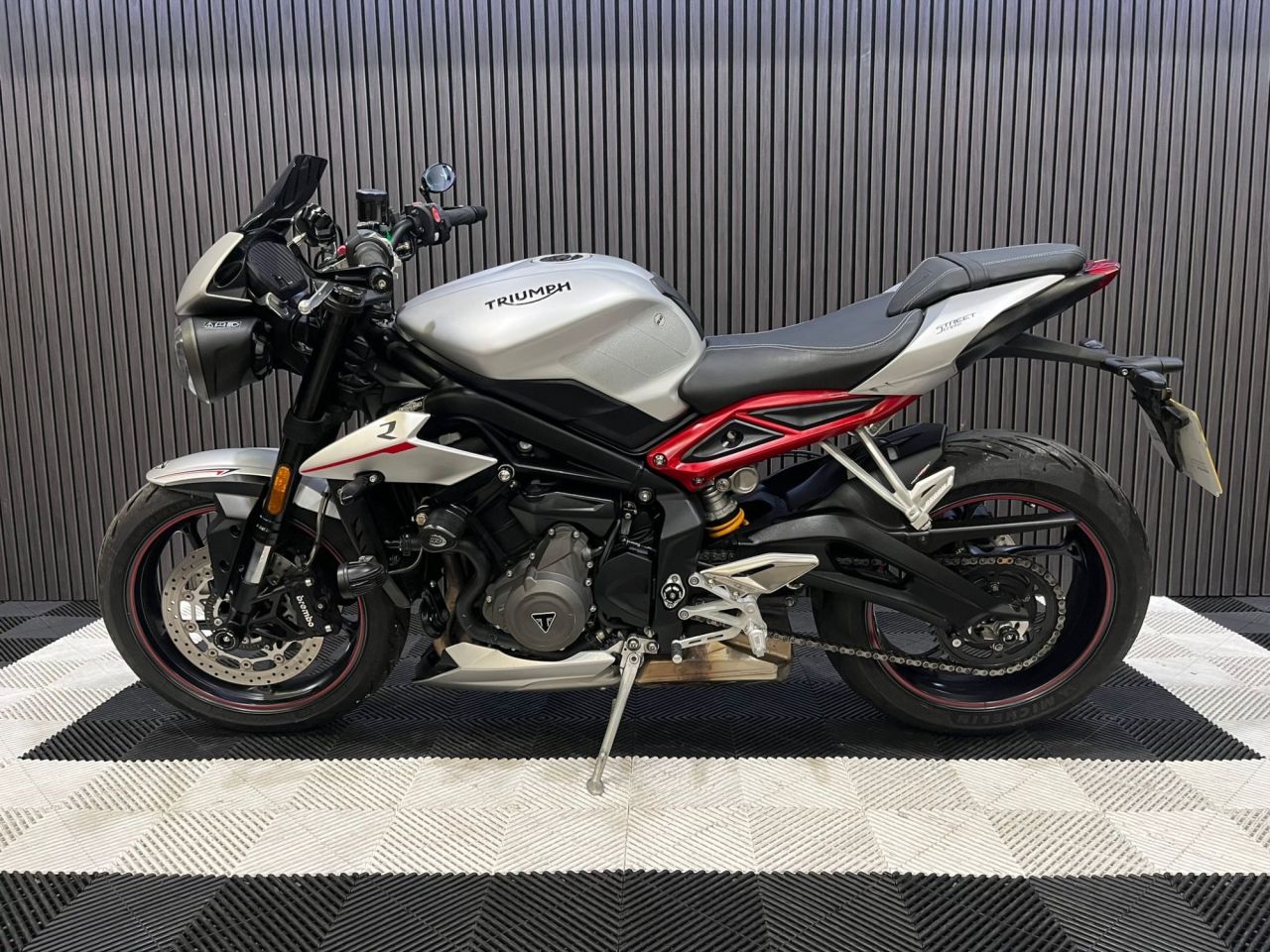 Used Triumph Street Triple 765 for sale - 78435435: Photo 9