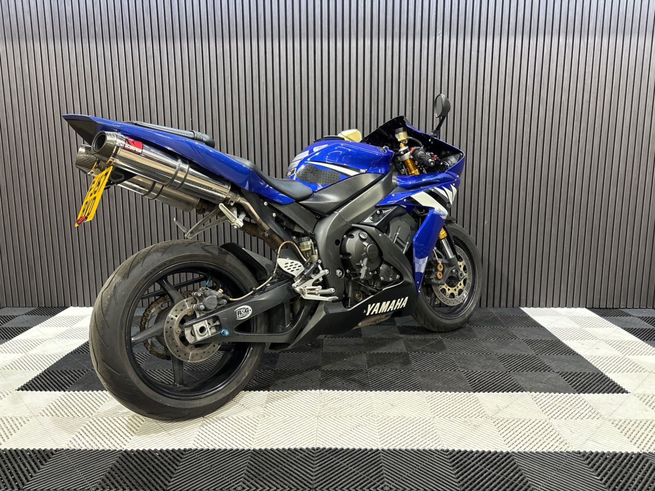 Used Yamaha R1 for sale - 78435324: Photo 11