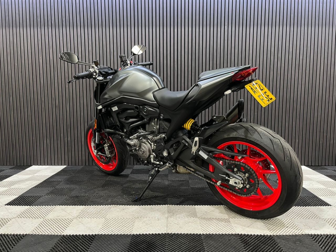 Used Ducati Monster 937 for sale - 78640131: Photo 10