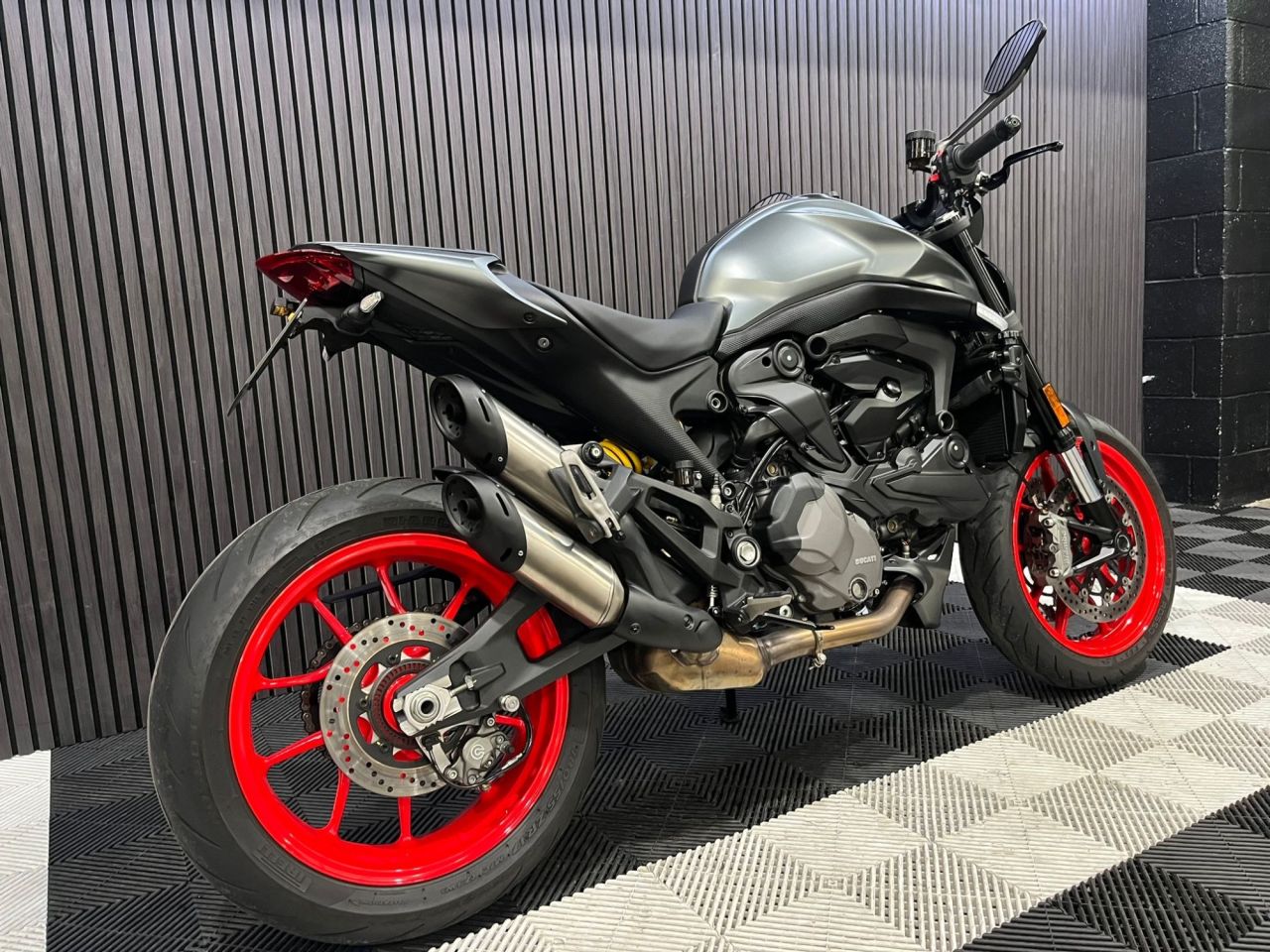 Used Ducati Monster 937 for sale - 78640131: Photo 4
