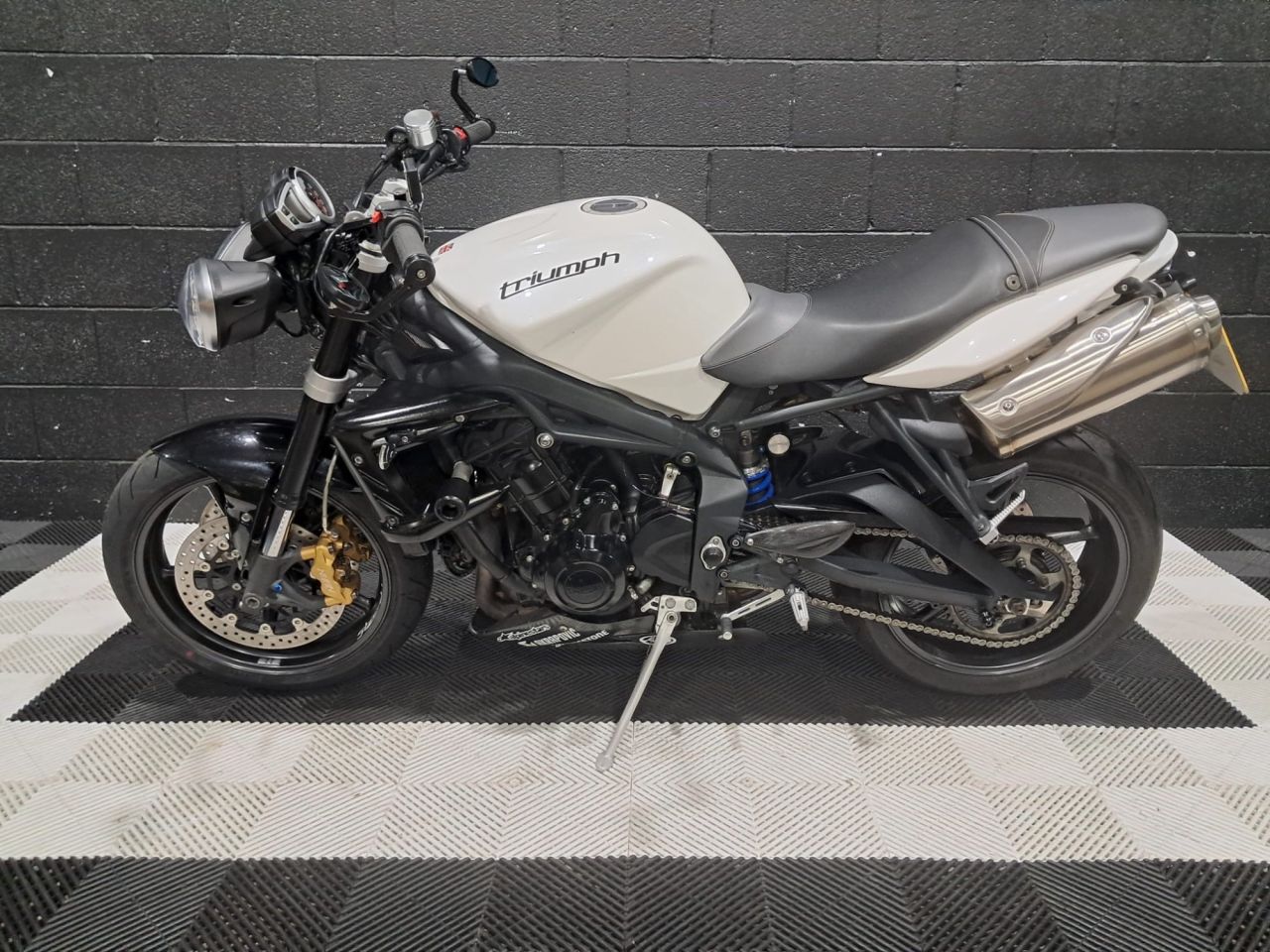Used Triumph Street Triple 675 for sale - 78434807: Photo 9