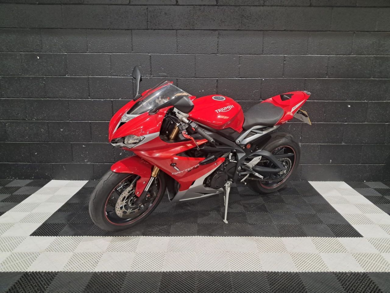 Used Triumph Daytona 675 for sale - 78434752: Photo 7