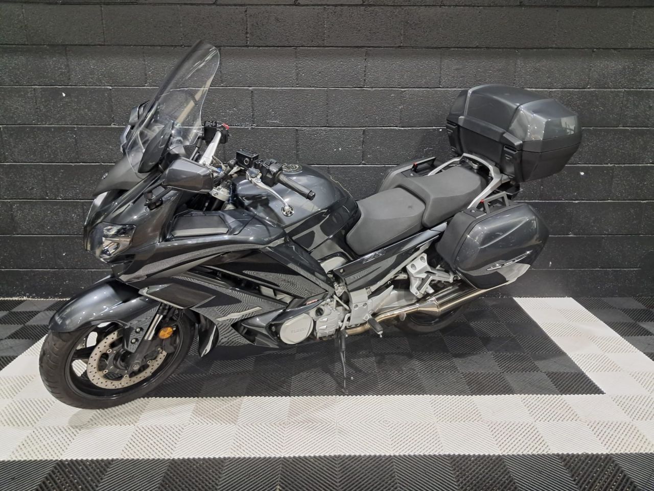 Used Yamaha FJR1300 for sale - 78435227: Photo 7