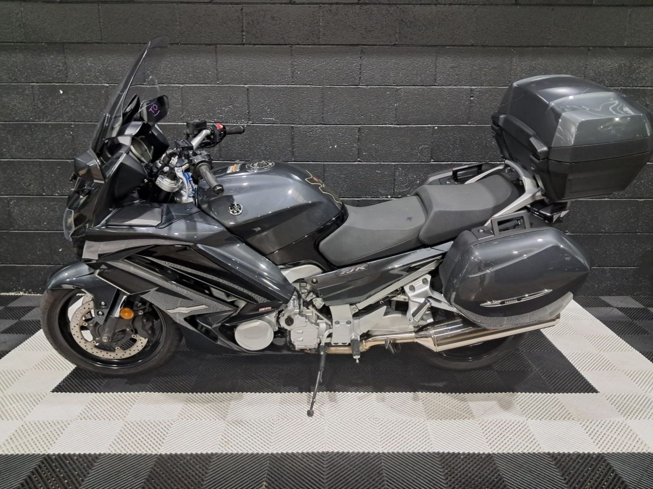 Used Yamaha FJR1300 for sale - 78435227: Photo 9