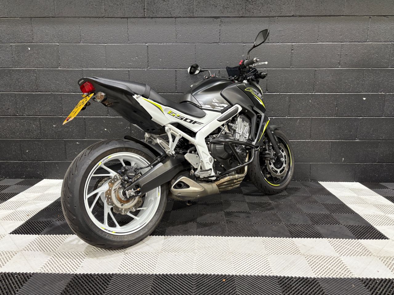 Used Honda CB650F for sale - 78435827: Photo 12