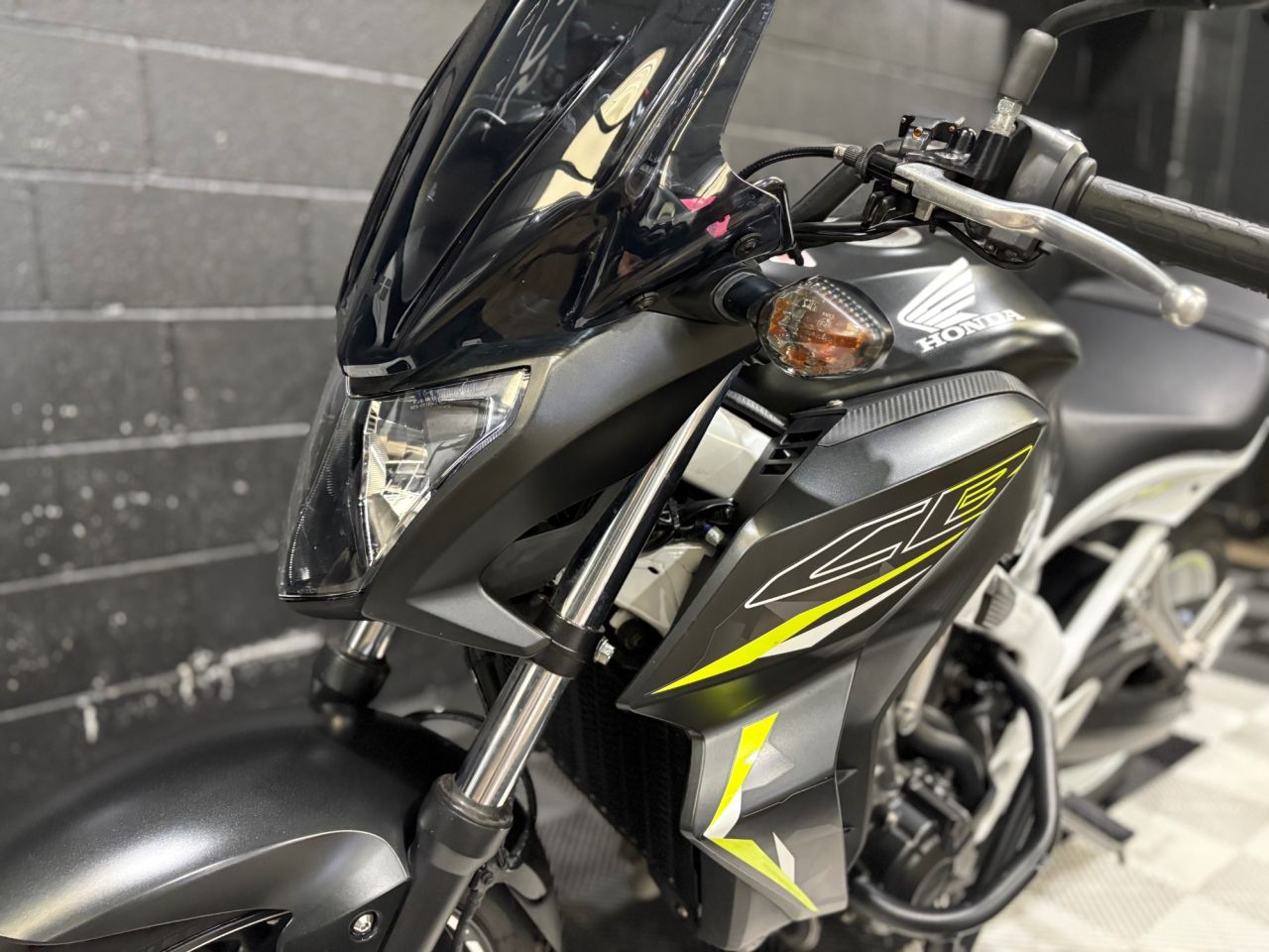 Used Honda CB650F for sale - 78435827: Photo 24