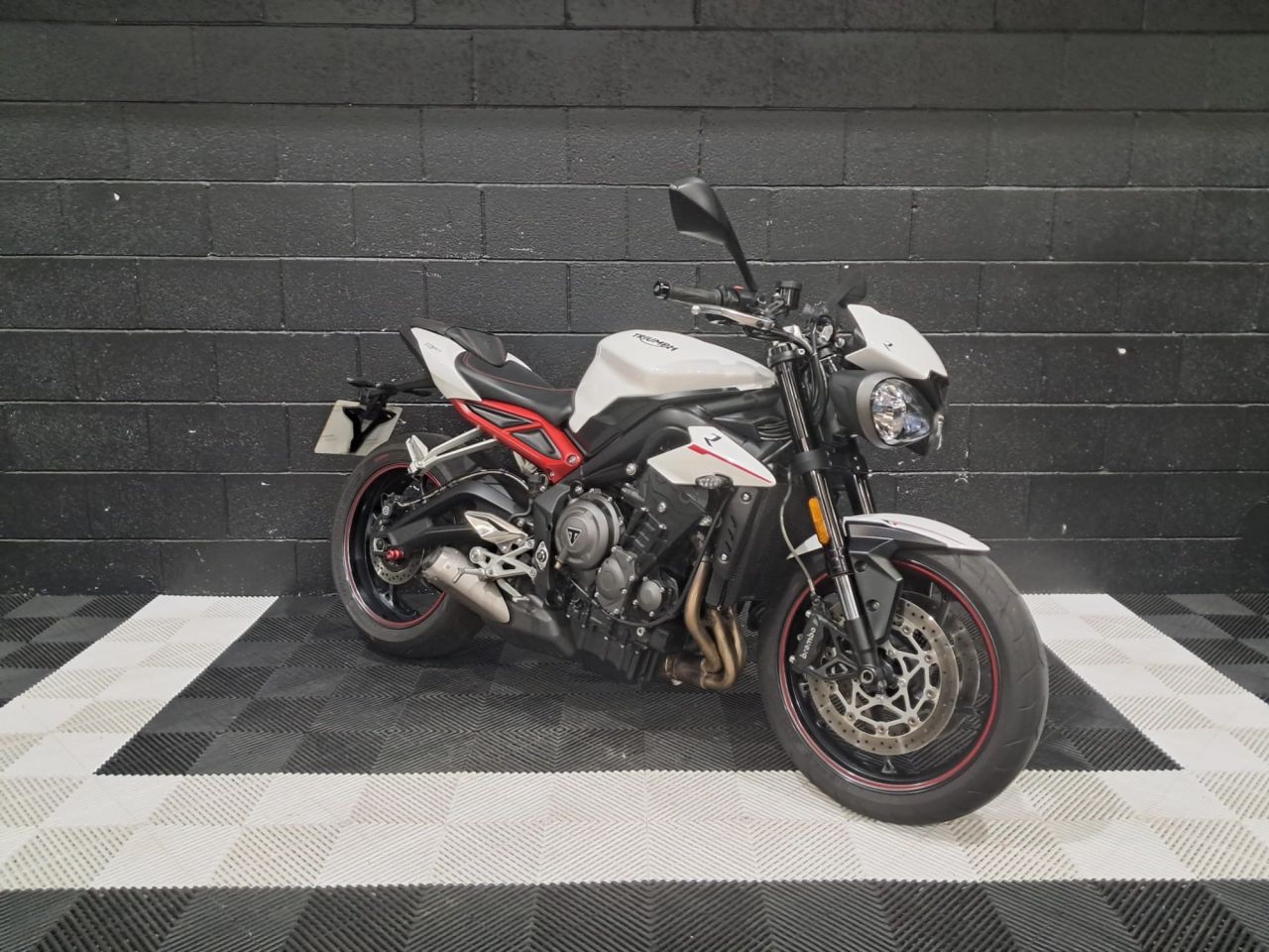 Used Triumph Street Triple 765 for sale - 78435749: Photo 6