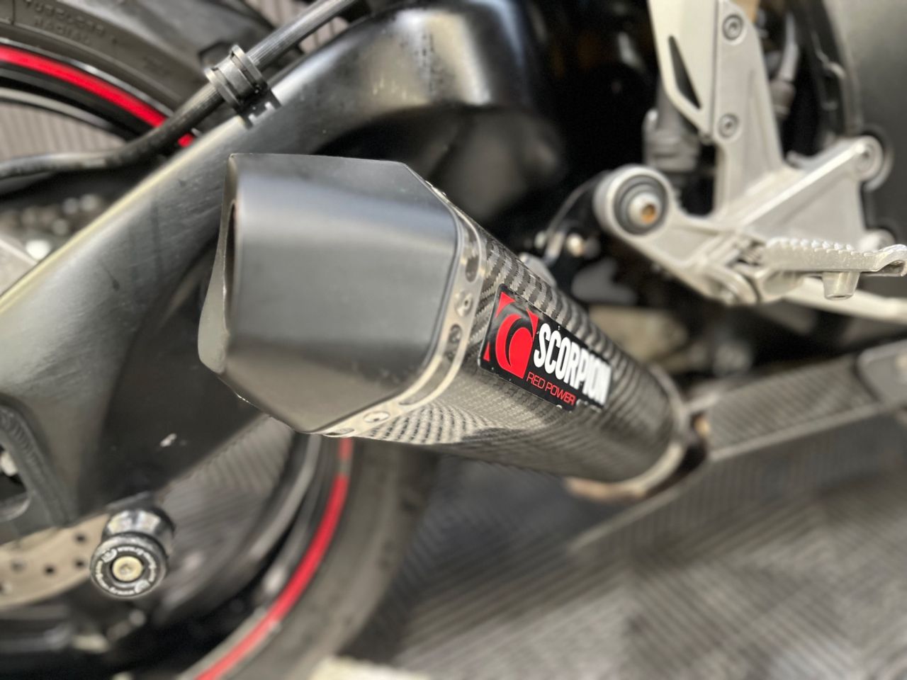 Used Honda CBR1000RR Fireblade for sale - 78435571: Photo 13
