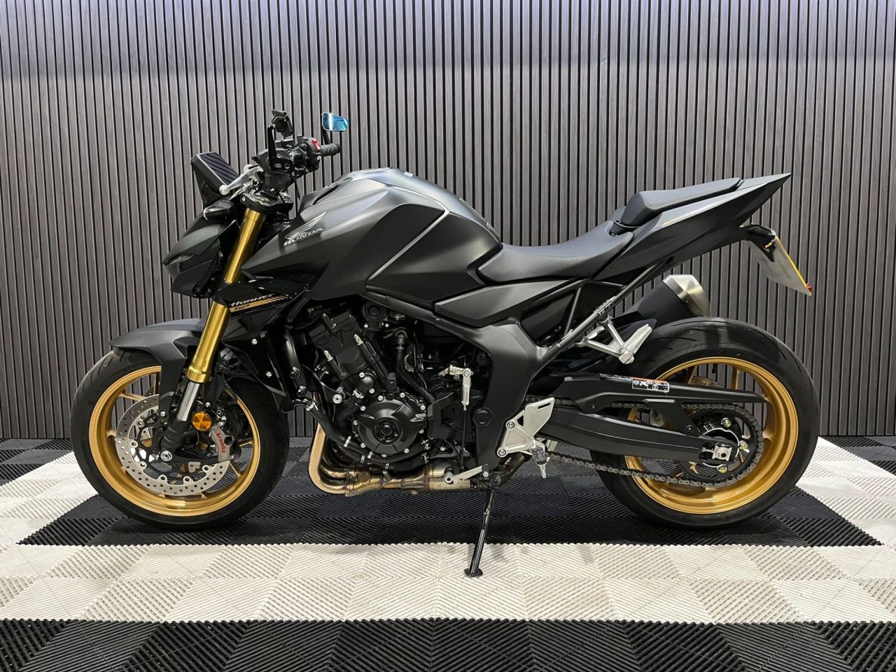 Used Honda CB1000 Hornet for sale - 78435308: Photo 9