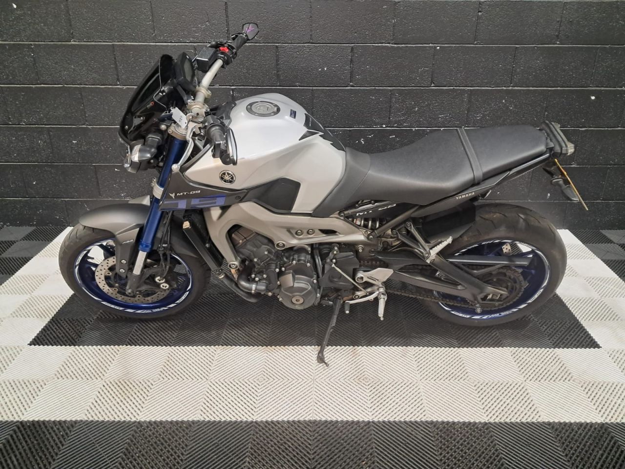 Used Yamaha MT-09 for sale - 78435726: Photo 9