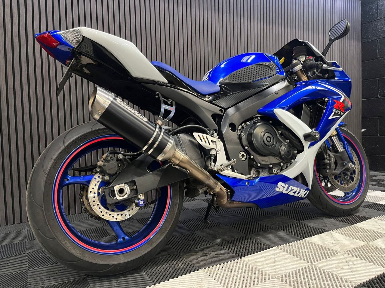 Used Suzuki GSXR600 for sale - 78657311: Photo 4