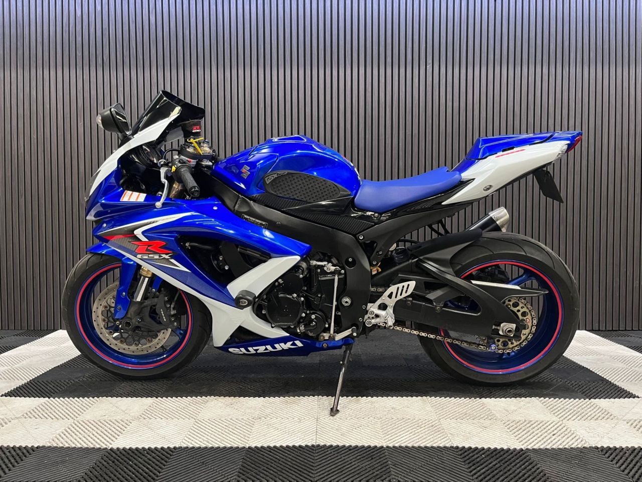 Used Suzuki GSXR600 for sale - 78657311: Photo 9