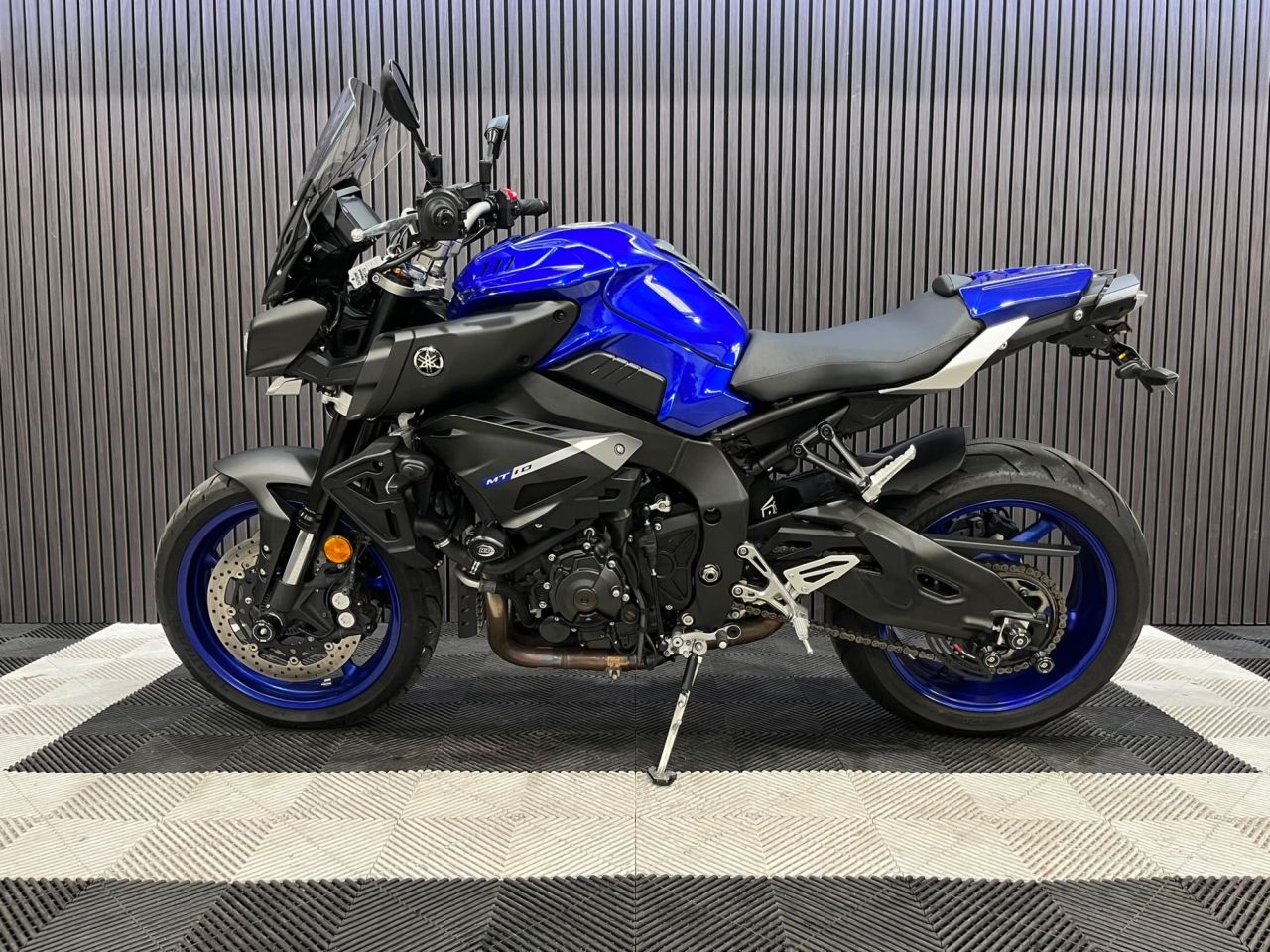 Used Yamaha MT-10 for sale - 78857936: Photo 9