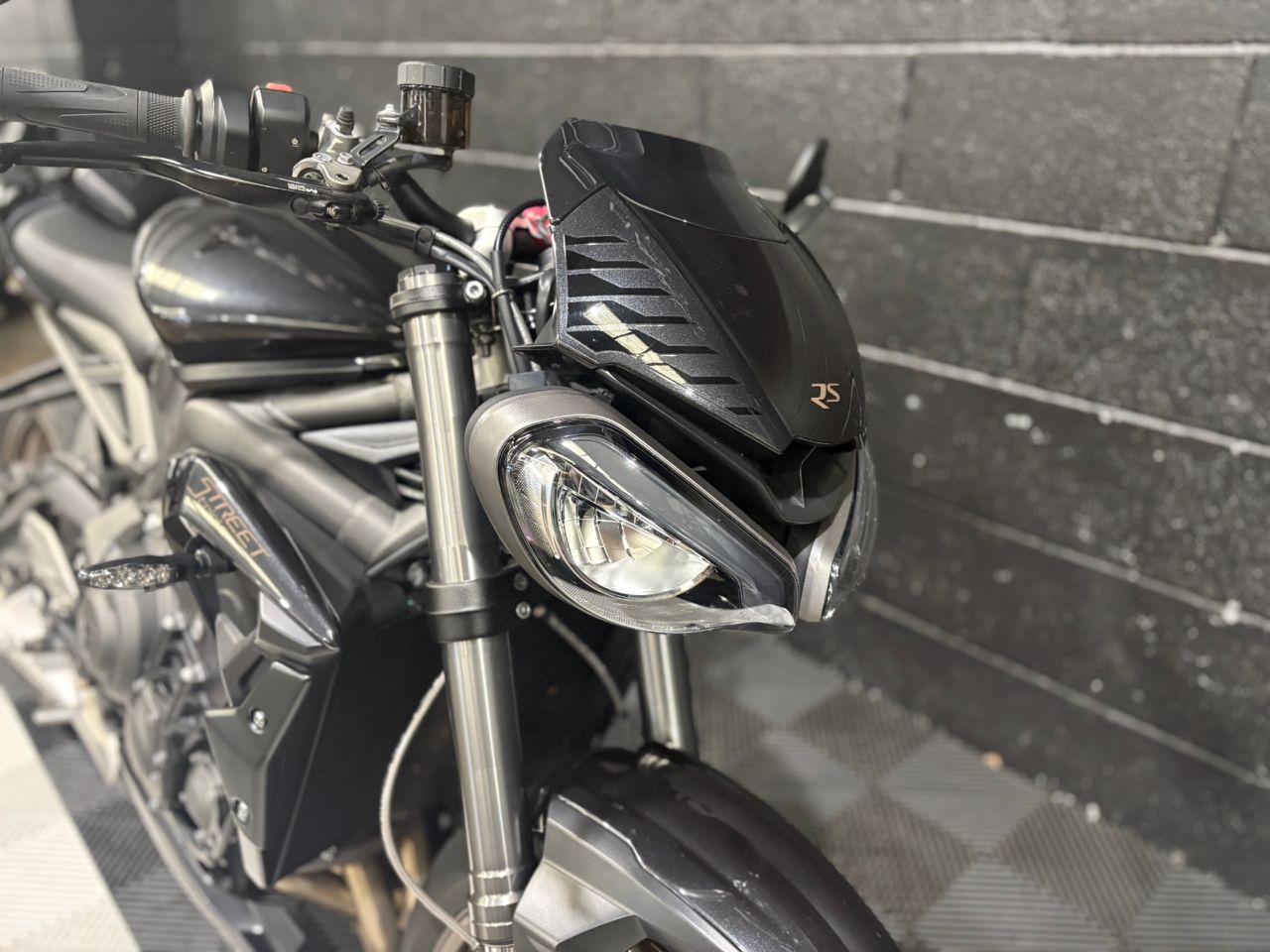 Used Triumph Street Triple 765 for sale - 78435529: Photo 12